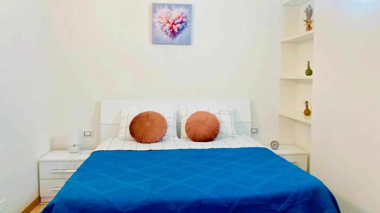 Sky House Carrara Apartment Bergamo